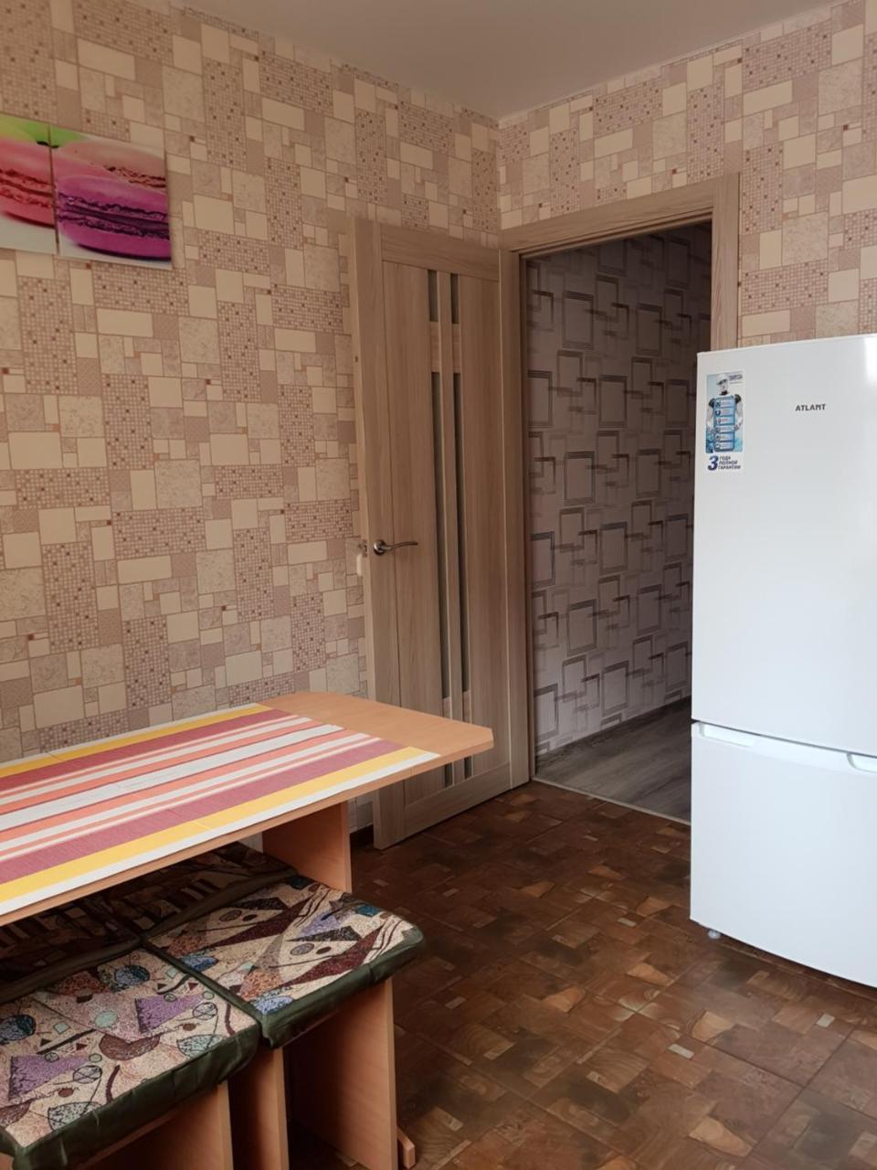 Apartment On Metro Mihalova Minsk Eksteriør bilde