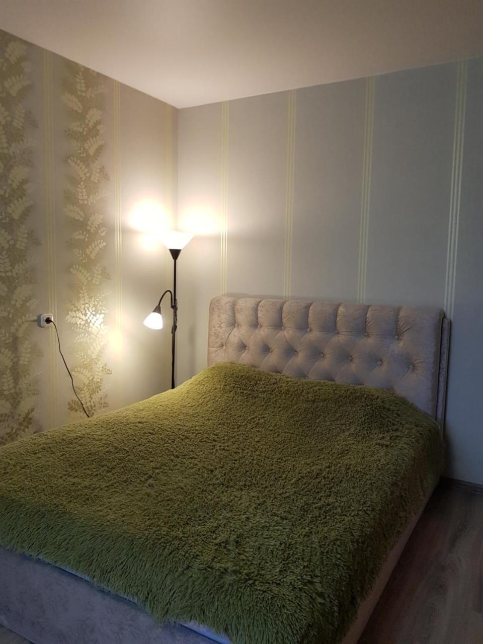 Apartment On Metro Mihalova Minsk Eksteriør bilde