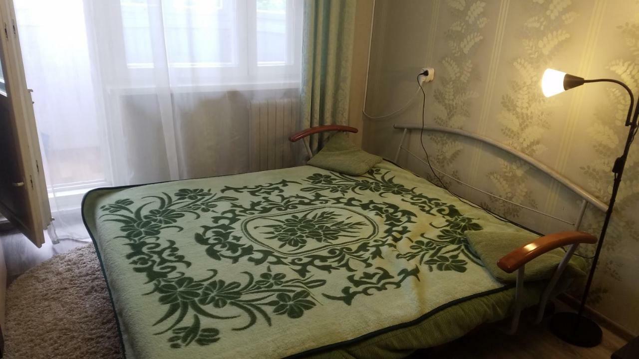 Apartment On Metro Mihalova Minsk Eksteriør bilde
